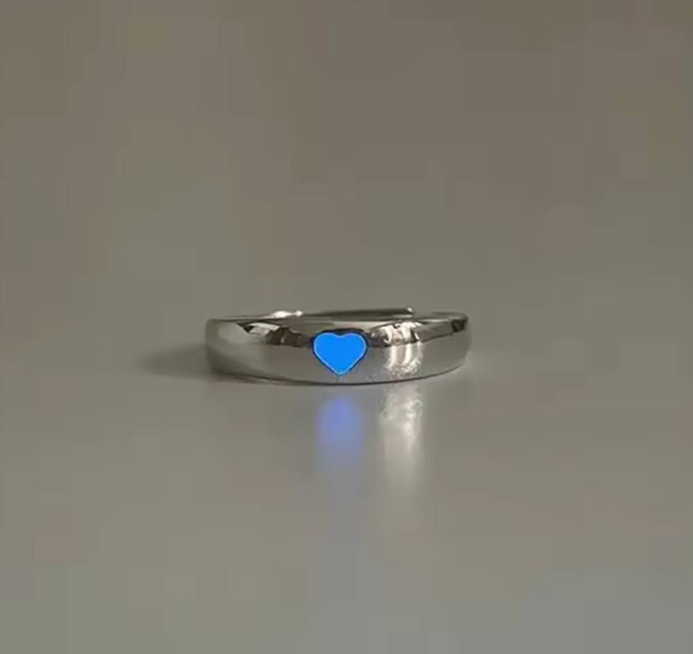 光る ハート リング ピンクブルー カップル ファニー ダーク 夜光  バレンタインデー 