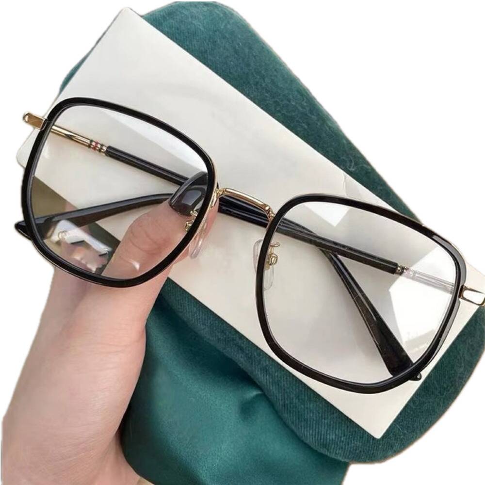 伊達メガネ スクエアフレーム 黒 クリアレンズ 男女兼用 軽量 おしゃれ ファッション 眼鏡｜黒