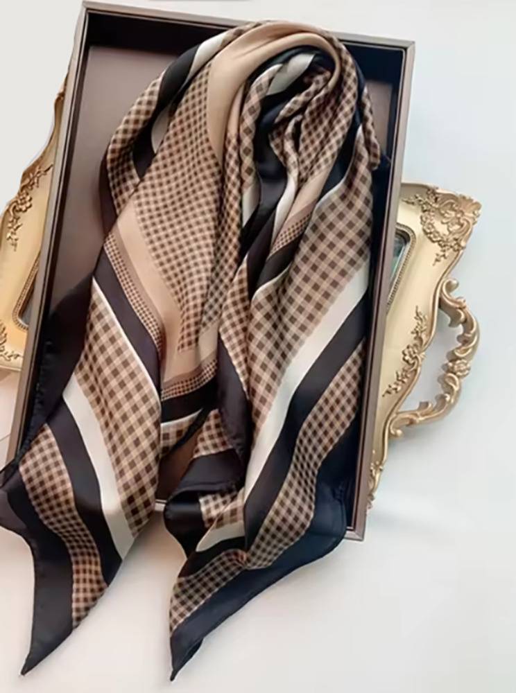 ブランド レディース ギフト 正方形 スカーフ バンダナ シルク風 ネッカチーフ   024-322