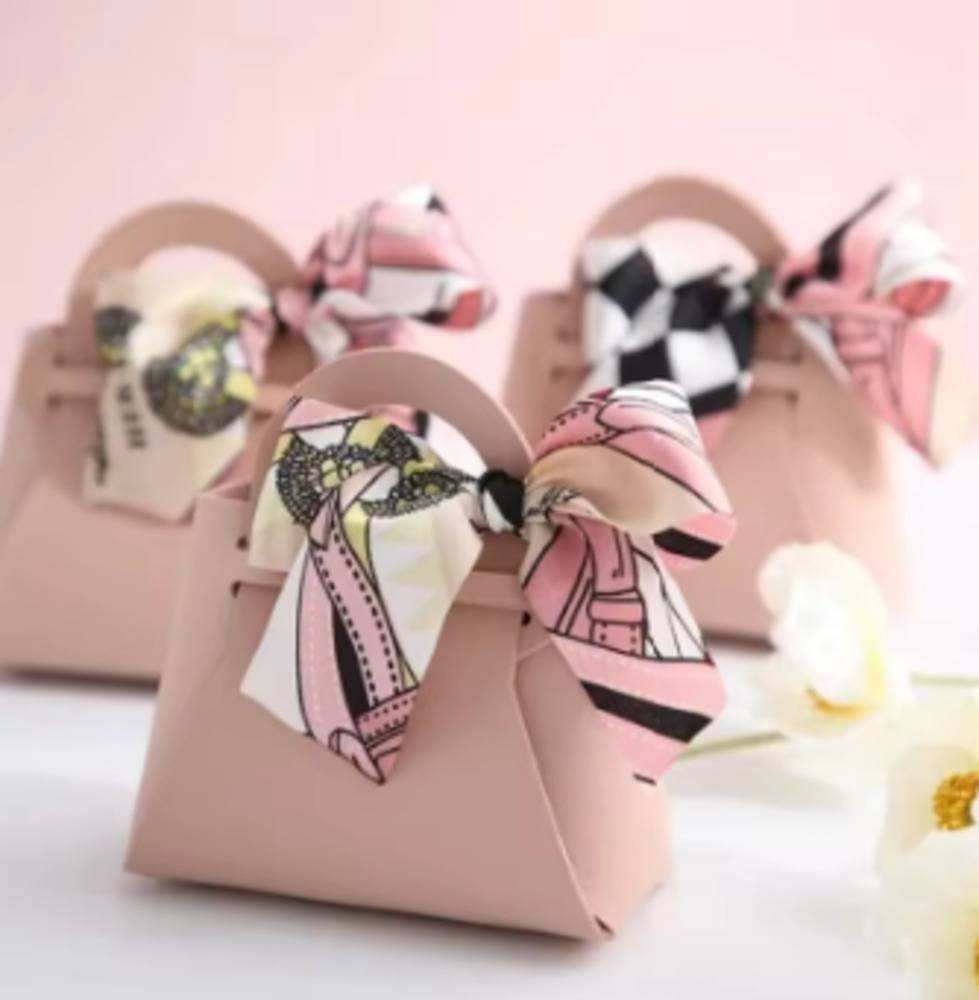 ギフトバッグ レザー ピンク ミニ ハンドバッグ プレゼント ショッパー ピンク